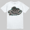 New Balance 2002R Protection Pack "Rain Cloud" DopeSkill T-Shirt Rare Breed Type Graphic Streetwear - White 