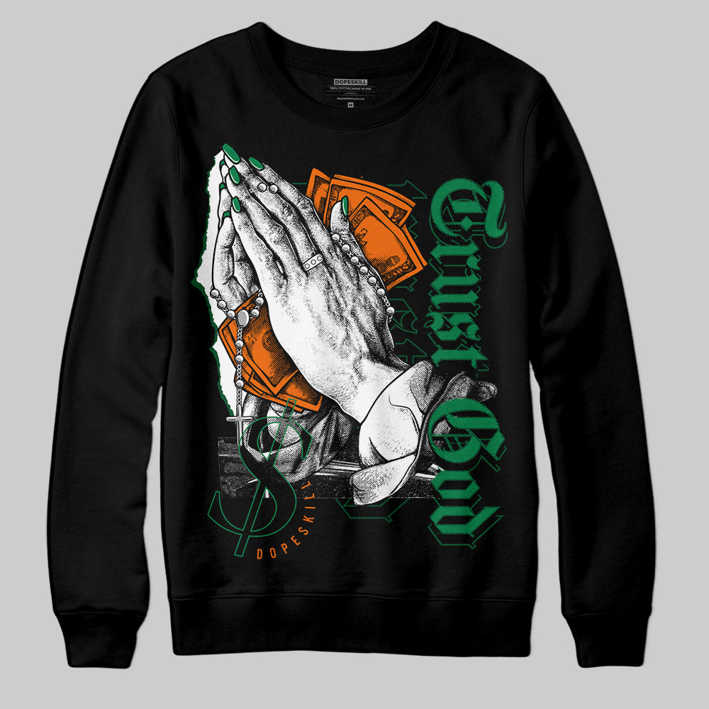 Green Sneakers DopeSkill Sweatshirt Trust God Graphic Streetwear - Black