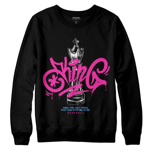 Pink Sneakers DopeSkill Sweatshirt King Chess Graphic Streetwear - Black