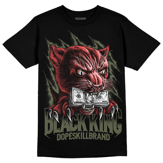 Dunk Mystic Red Cargo Khaki DopeSkill T-Shirt Black King Graphic Streetwear - Black