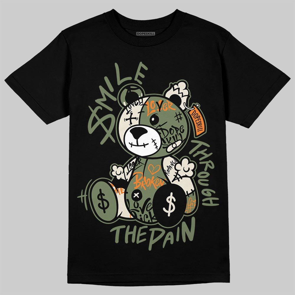 Jordan 4 Retro OG SP Undefeated (2025) DopeSkill T-Shirt Smile Through The Pain Graphic Streetwear - Black