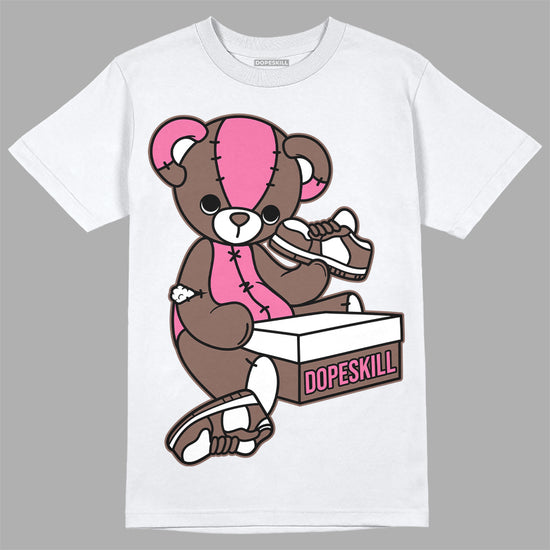 Dunk Low Smokey Mauve Playful Pink DopeSkill T-Shirt Sneakerhead BEAR Graphic Streetwear - White 