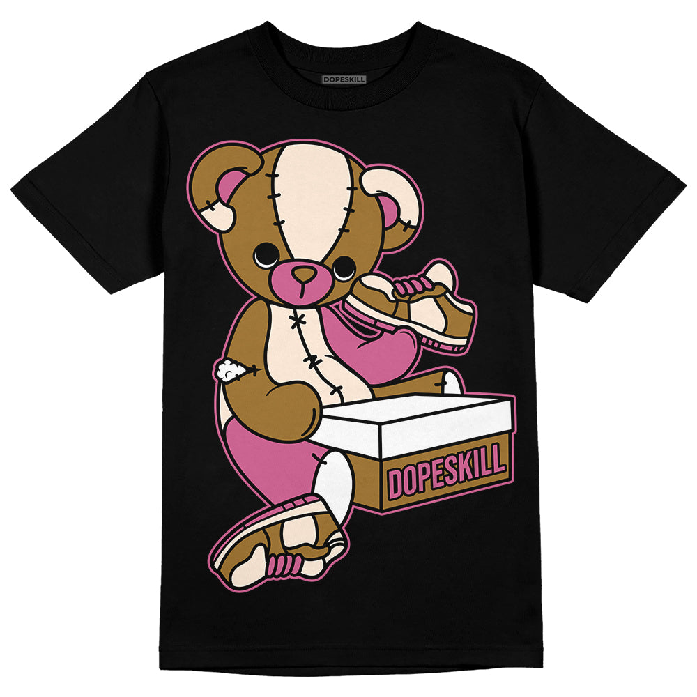 Dunk Low Just Do It “Bronzine/Playful Pink” DopeSkill T-Shirt Sneakerhead BEAR  Graphic Streetwear - Black