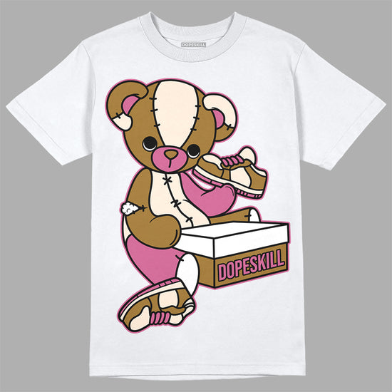 Dunk Low Just Do It “Bronzine/Playful Pink” DopeSkill T-Shirt Sneakerhead BEAR  Graphic Streetwear - White 