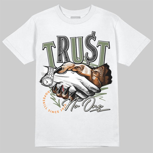 Jordan 4 Retro OG SP Undefeated (2025) DopeSkill T-Shirt Trust No One Graphic Streetwear - White