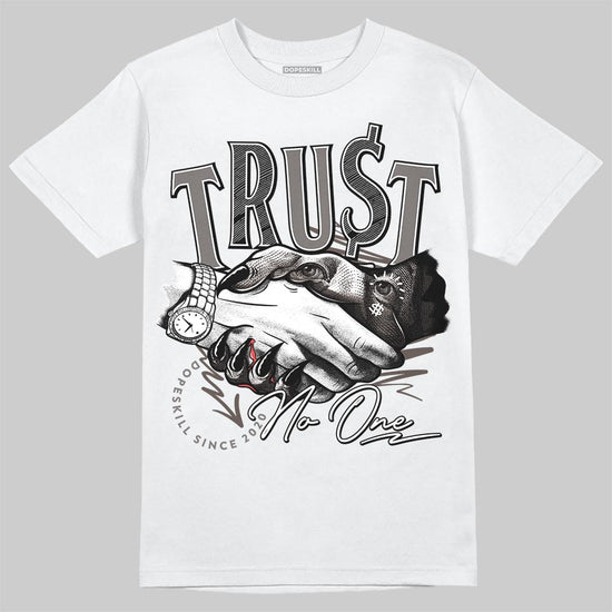 Jordan 4 Retro Cave Stone DopeSkill T-Shirt Trust No One Graphic Streetwear - White 