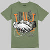 Jordan 4 Retro OG SP Undefeated (2025) DopeSkill T-Shirt Trust No One Graphic Streetwear - Military Green