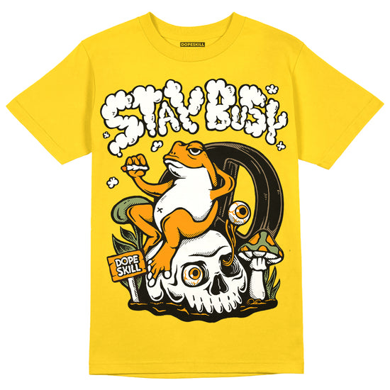 Jordan 4 Thunder DopeSkill T-Shirt Stay Busy Graphic Streetwear - Tour Yellow