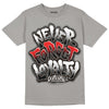 Grey Sneakers DopeSkill Grey T-shirt Never Forget Loyalty Graphic Streetwear