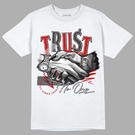 Jordan 1 Retro Low "Black Toe" DopeSkill T-Shirt Trust No One Graphic Streetwear - White