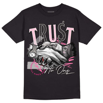 Dunk Low LX Pink Foam DopeSkill T-Shirt Trust No One Graphic Streetwear - Black 