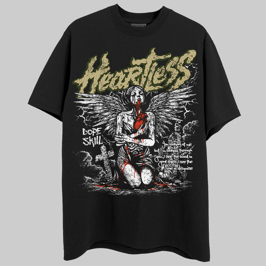 Olive Sneakers DopeSkill T-Shirt Heartless Graphic Streetwear  - black