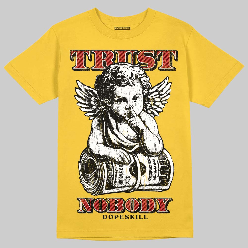 Yellow Sneakers DopeSkill T-Shirt Trust Nobody Graphic Streetwear - Gold