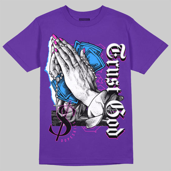 Dunk Low Championship Court Purple DopeSkill Purple T-shirt Trust God Graphic Streetwear