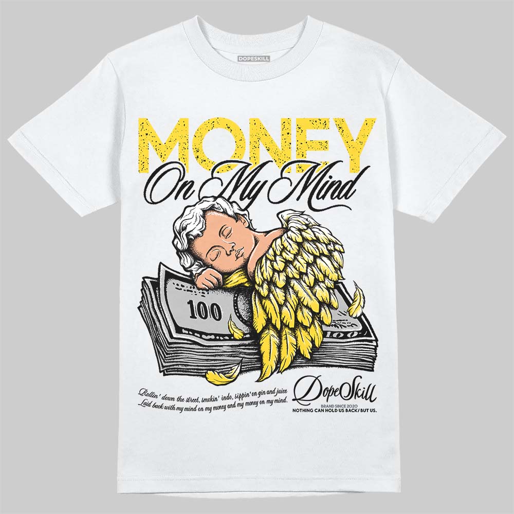 Jordan 4 "Tour Yellow" DopeSkill T-Shirt MOMM Graphic Streetwear - White
