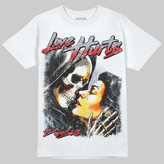 Jordan 4 Bred DopeSkill T-Shirt Love Hurts Graphic Streetwear - White