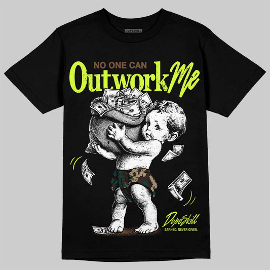 Foamposite Pro Green Camo DopeSkill T-Shirt No One Can Outwork Me Graphic Streetwear - Black