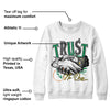 Green Collection DopeSkill Sweatshirt Trust No One Graphic