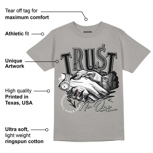 Grey Collection DopeSkill Grey T-shirt Trust No One Graphic