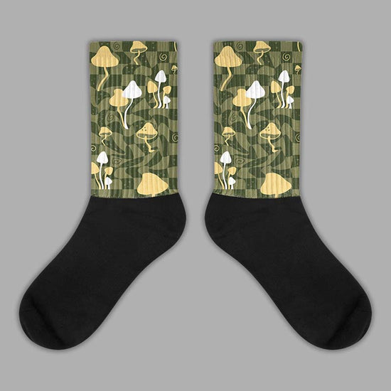 Jordan 4 Retro SE Craft Medium Olive DopeSkill Sublimated Socks Mushroom Graphic Streetwear