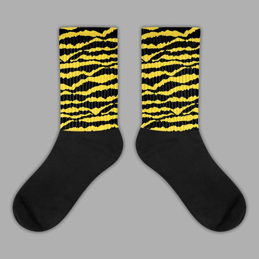 Jordan 4 Tour Yellow Thunder DopeSkill Sublimated Socks Abstract Tiger Graphic Streetwear