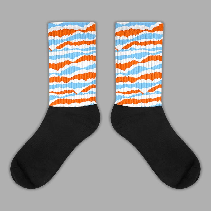 Dunk Low Futura University Blue DopeSkill Sublimated Socks Abstract Tiger Graphic Streetwear