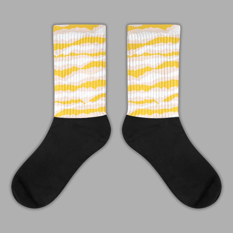 Jordan 4 "Sail" DopeSkill Sublimated Socks Abstract Tiger Graphic Streetwear 