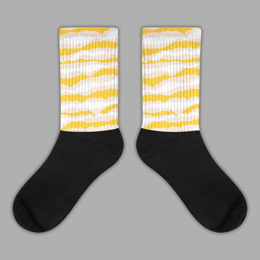 Jordan 4 "Sail" DopeSkill Sublimated Socks Abstract Tiger Graphic Streetwear 