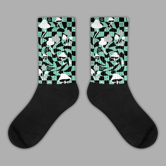 Jordan 3 "Green Glow" DopeSkill Sublimated Socks Mushroom Graphic Streetwear 