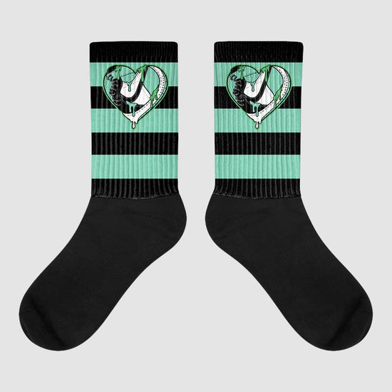 Jordan 1 High OG Green Glow DopeSkill Sublimated Socks Horizontal Stripes Graphic Streetwear