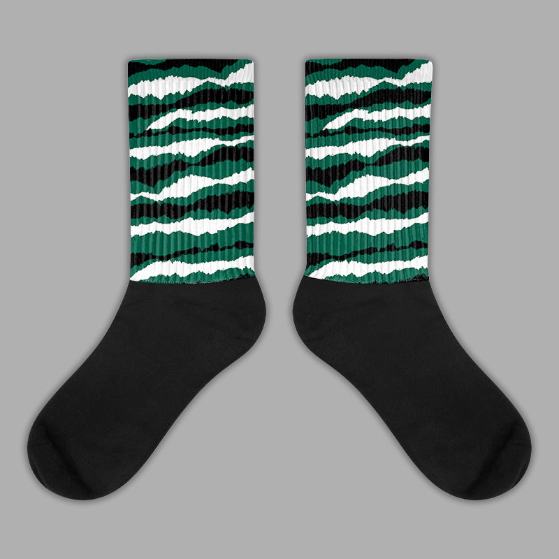 Lottery Pack Malachite Green Dunk Low Sublimated Socks Abstract Tiger Graphic