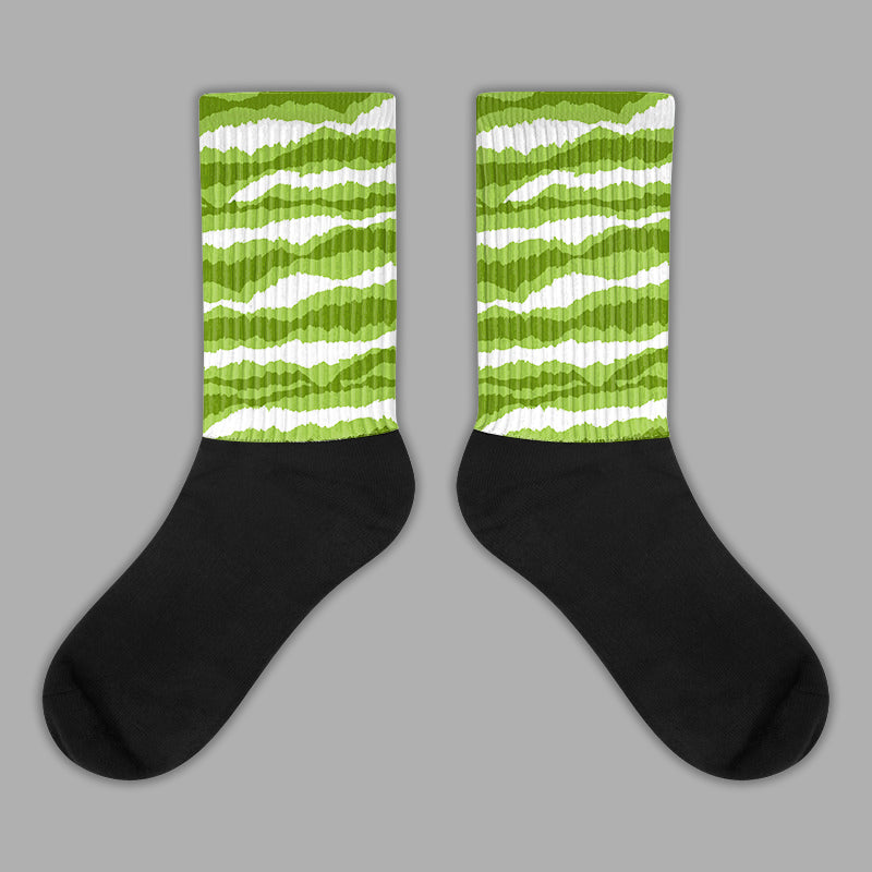 Abstract Tiger Sublimated Socks Match Dunk Low 'Chlorophyll'