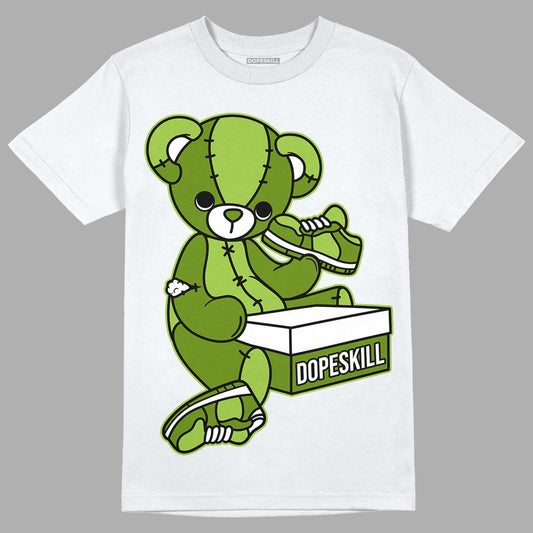 Dunk Low 'Chlorophyll' DopeSkill T-Shirt Sneakerhead BEAR Graphic - White 