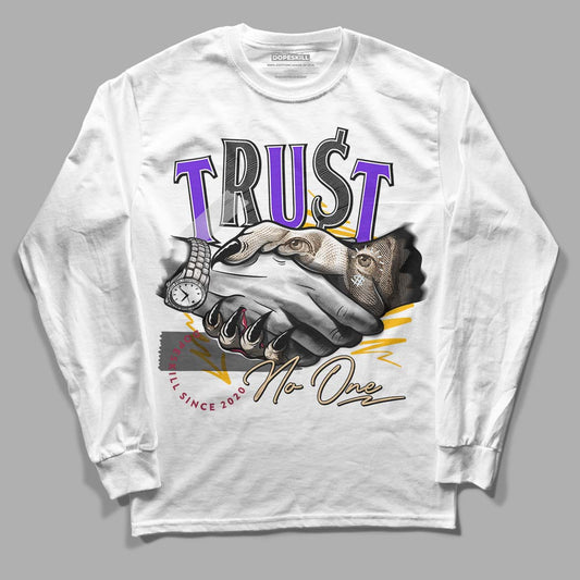 Afrobeats 7s SE DopeSkill Long Sleeve T-Shirt Trust No One Graphic - White