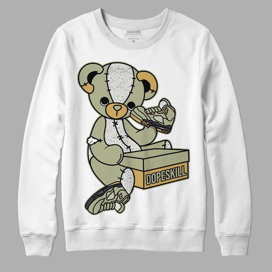 Jade Horizon 5s DopeSkill Sweatshirt Sneakerhead BEAR Graphic - White 