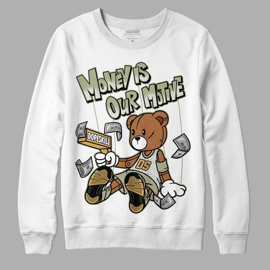 Jade Horizon 5s DopeSkill Sweatshirt Money Is Our Motive Bear Graphic - White 