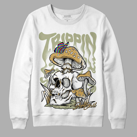 Jade Horizon 5s DopeSkill Sweatshirt Trippin Graphic - White 