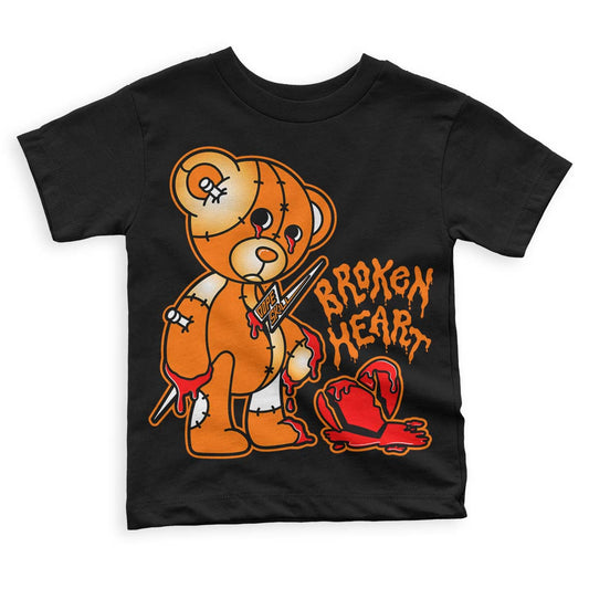 Wmns Dunk Low 'Magma Orange DopeSkill Toddler Kids T-shirt Broken Heart Graphic Streetwear - Black