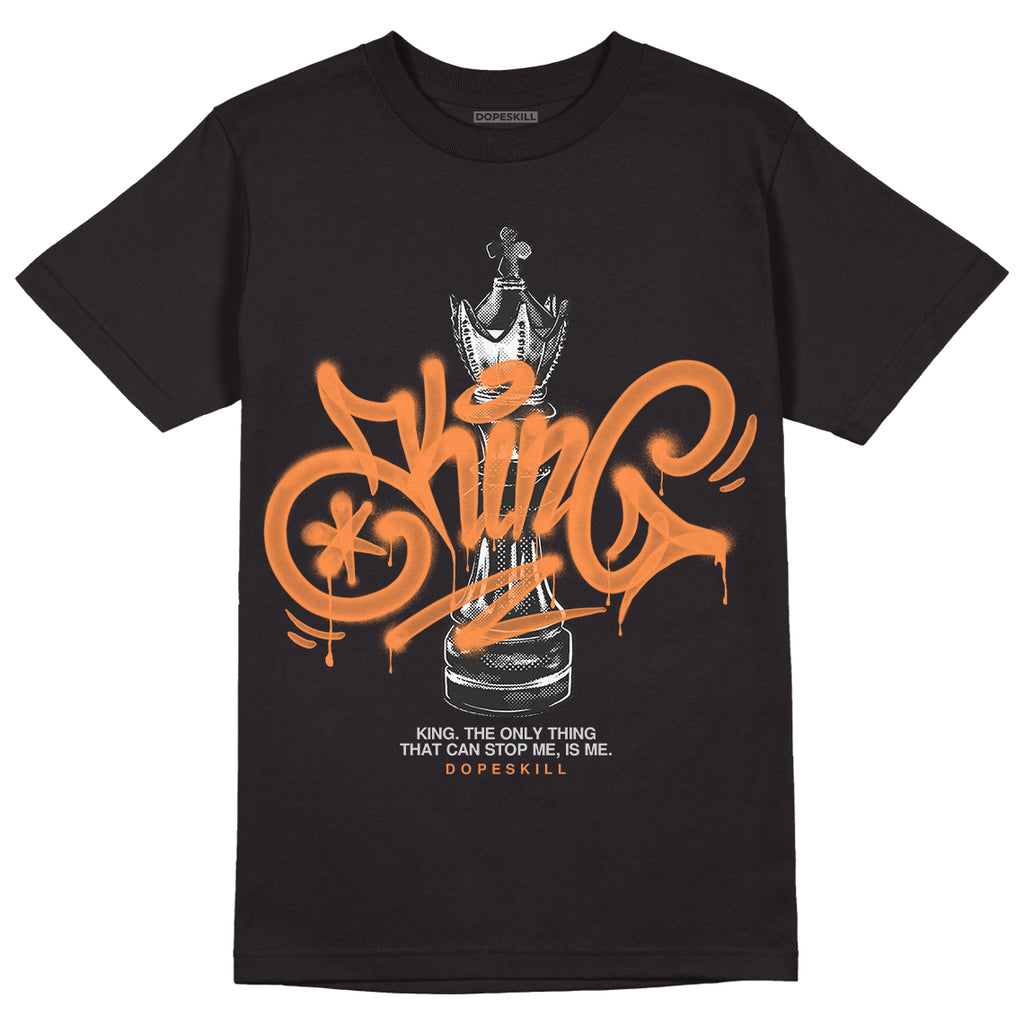 Dunk Low Peach Cream (W) DopeSkill T-Shirt King Chess Graphic Streetwear - Black