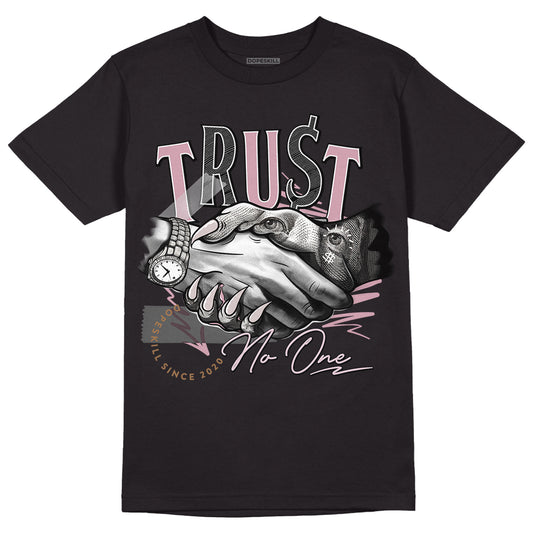 Dunk Low Teddy Bear Pink DopeSkill T-Shirt Trust No One Graphic - Black 