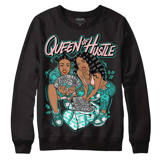 Green Snakeskin Dunk Low DopeSkill Sweatshirt Queen Of Hustle Graphic - Black