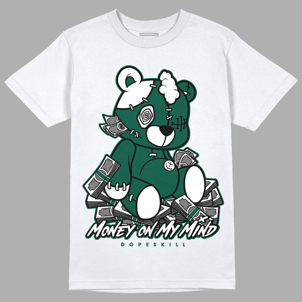 Lottery Pack Malachite Green Dunk Low DopeSkill T-Shirt MOMM Bear Graphic - White
