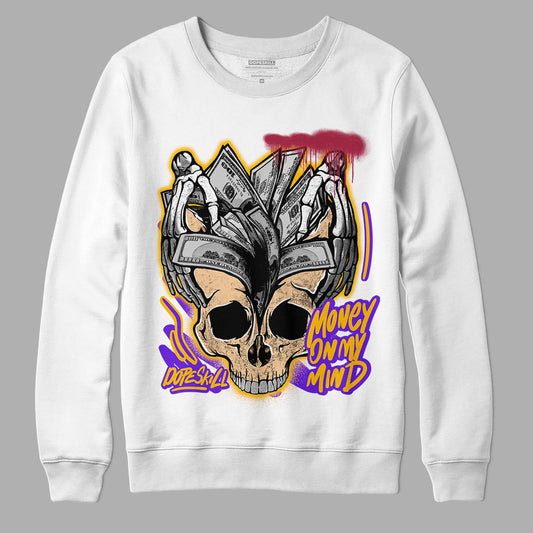 Afrobeats 7s SE DopeSkill Sweatshirt MOMM Skull Graphic - White