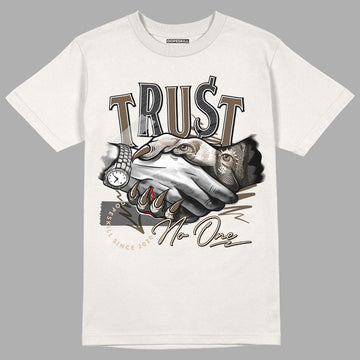 YZ Foam Runner Sand DopeSkill T-shirt Trust No One Graphic