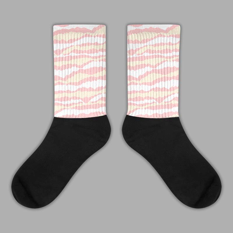 Jordan 1 High OG WMNS Washed Pink DopeSkill Sublimated Socks Abstract Tiger Graphic Streetwear