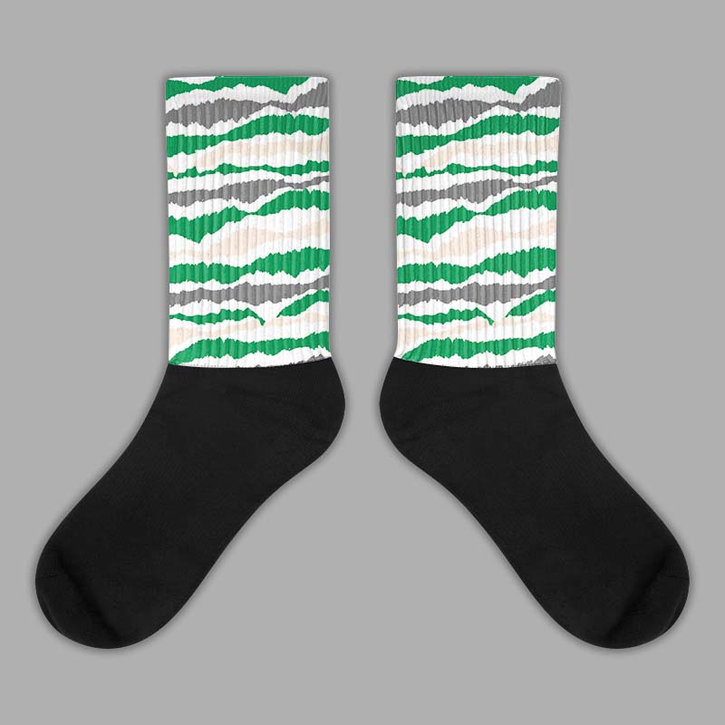 Jordan 2 Retro Lucky Green Sublimated Socks Abstract Tiger Graphic Streetwear