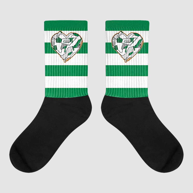 Nike SB x Jordan 4 “Pine Green” DopeSkill Sublimated Socks Horizontal Stripes Graphic Streetwear