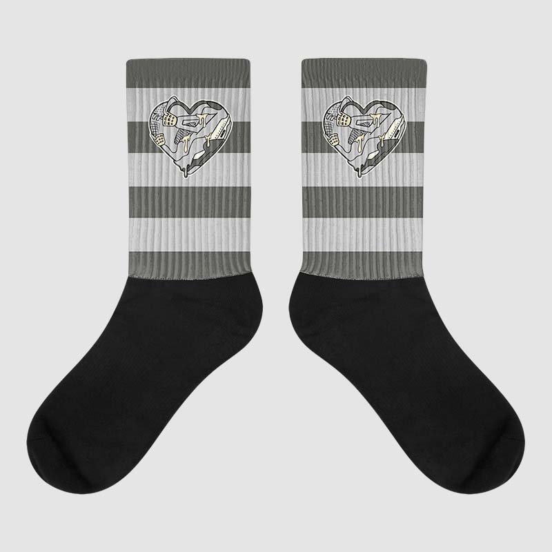 Jordan 4 Retro SE Craft Photon Dust Sublimated Socks Horizontal Stripes Graphic Streetwear 